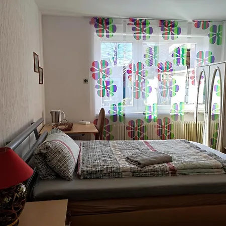 Uni, FH, Gesundheits Campus nähe, Ferienwohnung mit Garten&Terrasse Bochum Zimmer foto