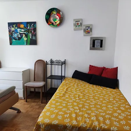 Uni, FH, Gesundheits Campus nähe, Ferienwohnung mit Garten&Terrasse Bochum Zimmer foto