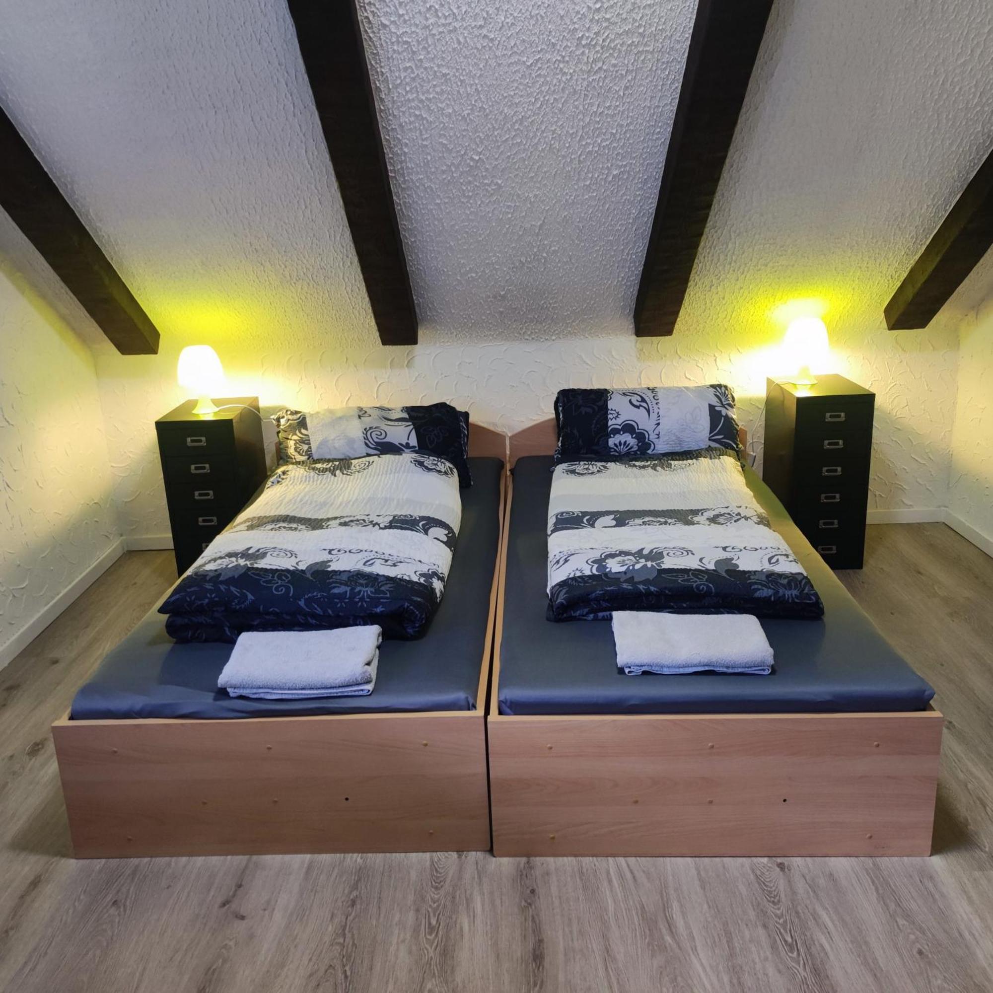 Uni, FH, Gesundheits Campus nähe, Ferienwohnung mit Garten&Terrasse Apartment Bochum