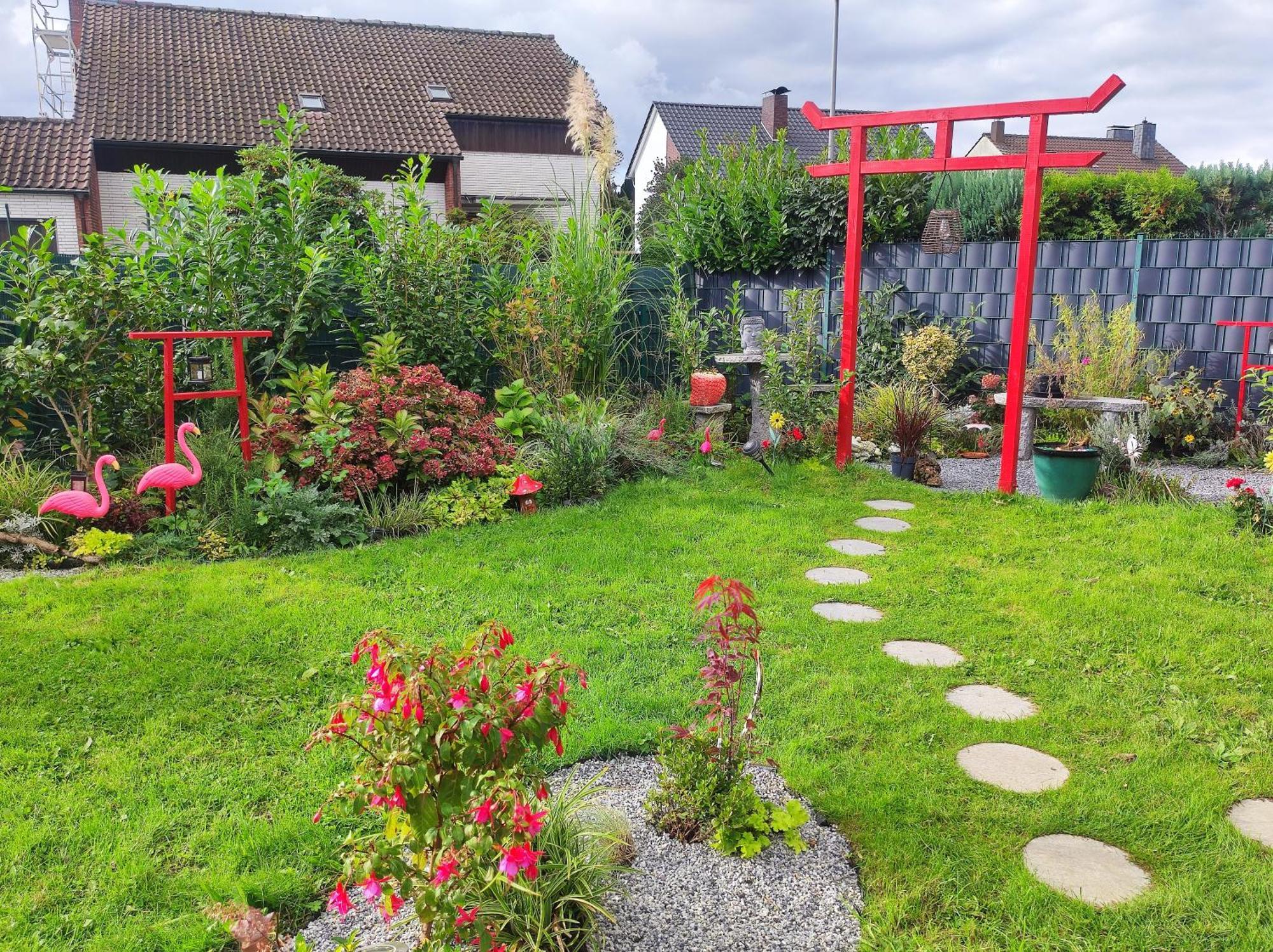 Apartment Uni, FH, Gesundheits Campus nähe, Ferienwohnung mit Garten&Terrasse