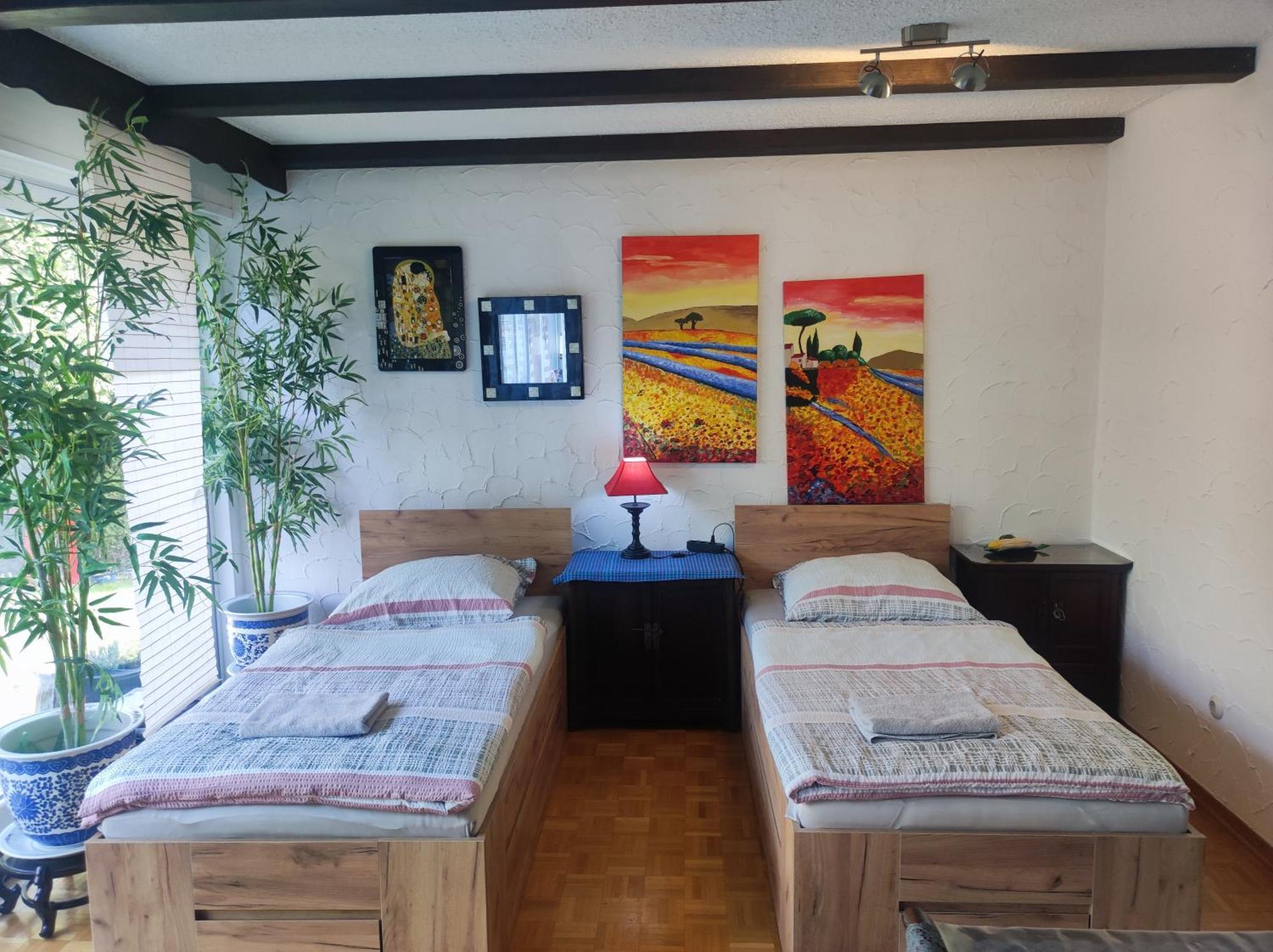 Appartement Uni-Naehe Unterkunft Mit Garten